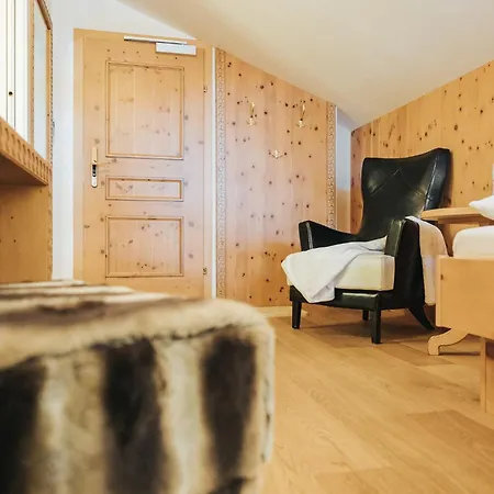 Hotel Superior Schneider 4*