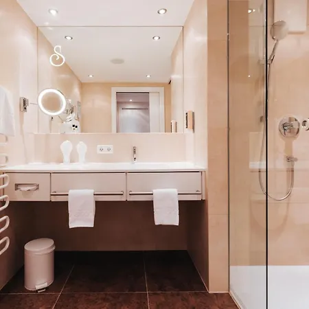 Ξενοδοχείο Superior Schneider 4*