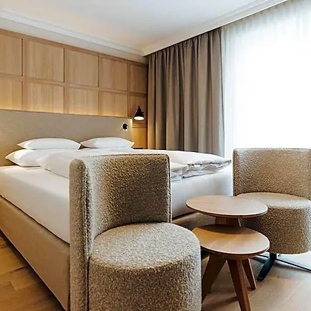 Hotel Superior Schneider Ski-in & Ski-out 4*