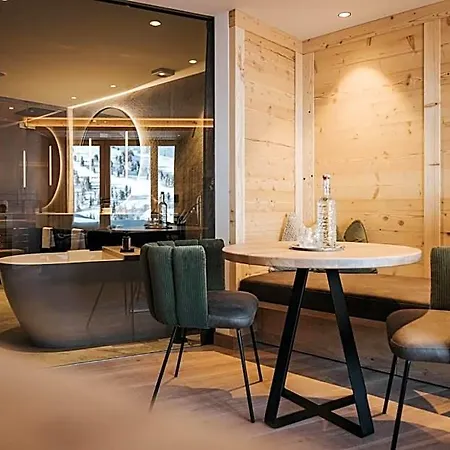 Hotel Superior Schneider Ski-in & Ski-out