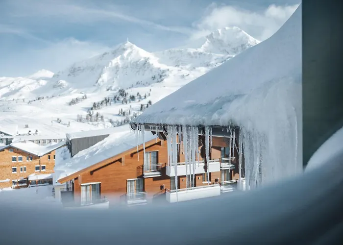 Superior Schneider Ski-in & Ski-out ホテル 4*